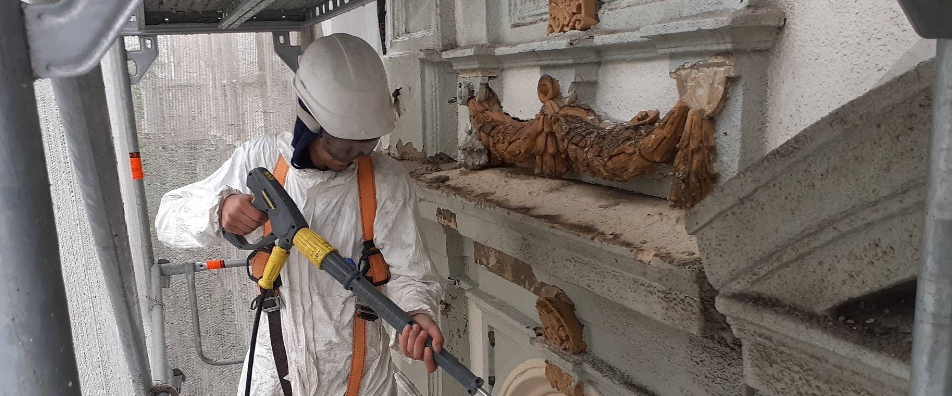 Homlokzat tisztítás